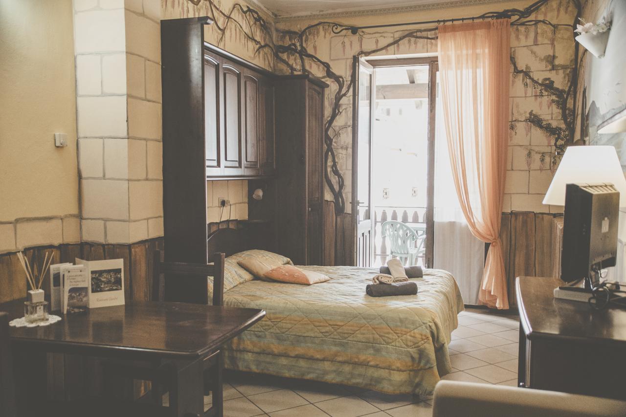 Hotel Residence Giardini 피오데 외부 사진
